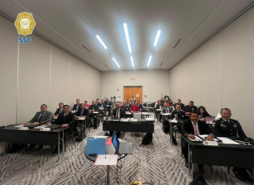 Participa personal de la SSC en curso de liderazgo ejecutivo 1 FOTO 3 COM 703