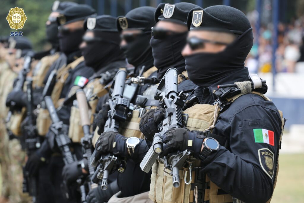 Graduación de 40 policías del comando de operaciones especiales de la UMOE 1 FOTO 1 COM 1355