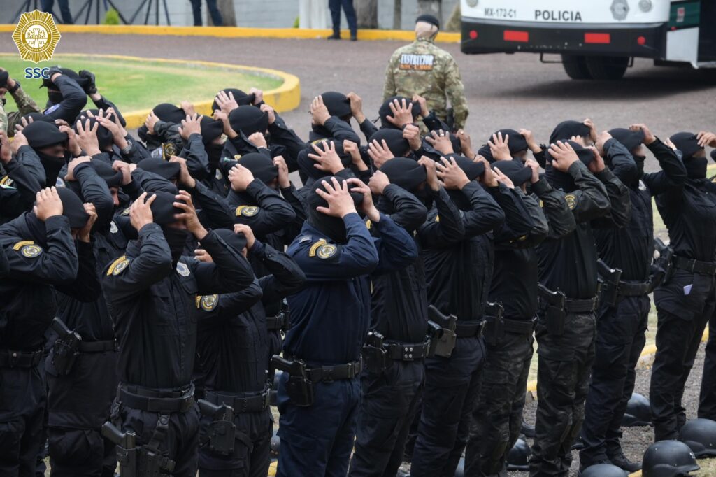 Graduación de 40 policías del comando de operaciones especiales de la UMOE 4 FOTO 3 COM 1355 1