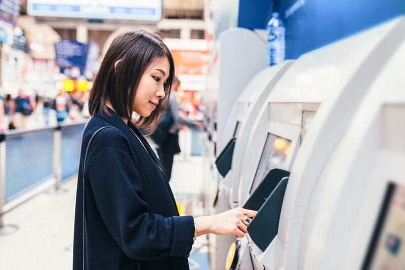 J eat atm ticketing kiosk 2